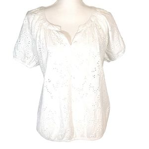GRAND & GREENE White with Eyelet Design Size XL